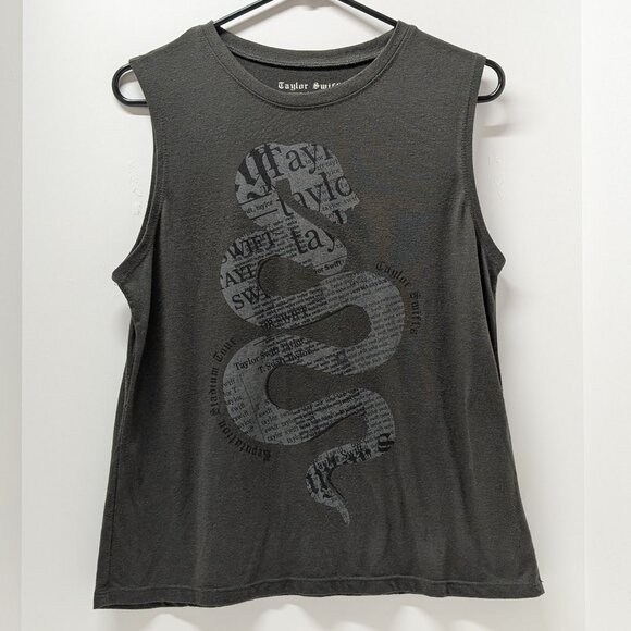 Taylor Swift 2018 Reputation Stadium Tour Snake Graphic Tank in Charcoal - Picture 3 of 14